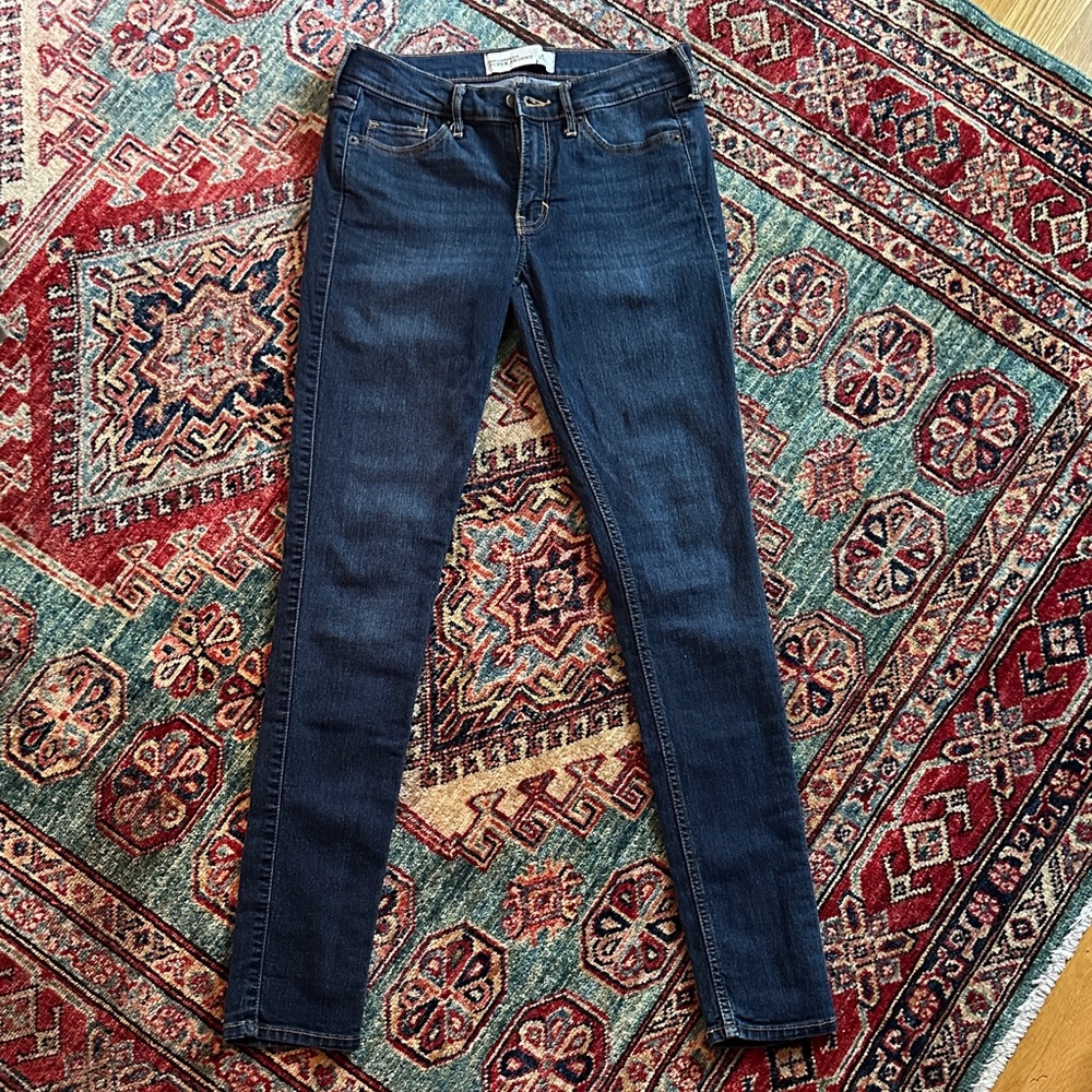 Abercrombie & Fitch Super Skinny Jeans Dark Wash